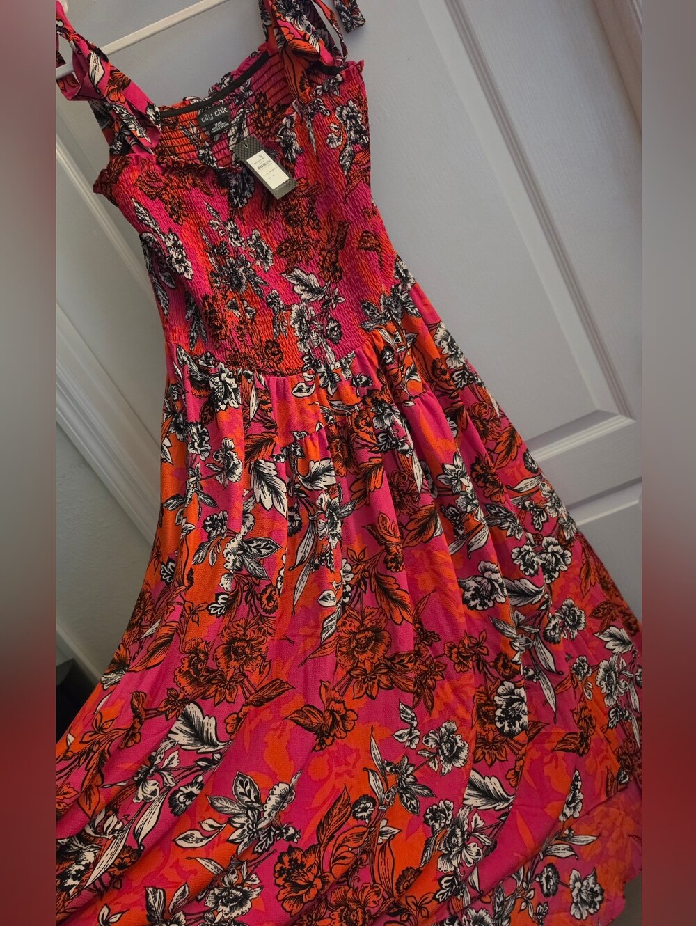 City Chic Pink & Orange Floral Maxi Dress - Picture 3 of 6